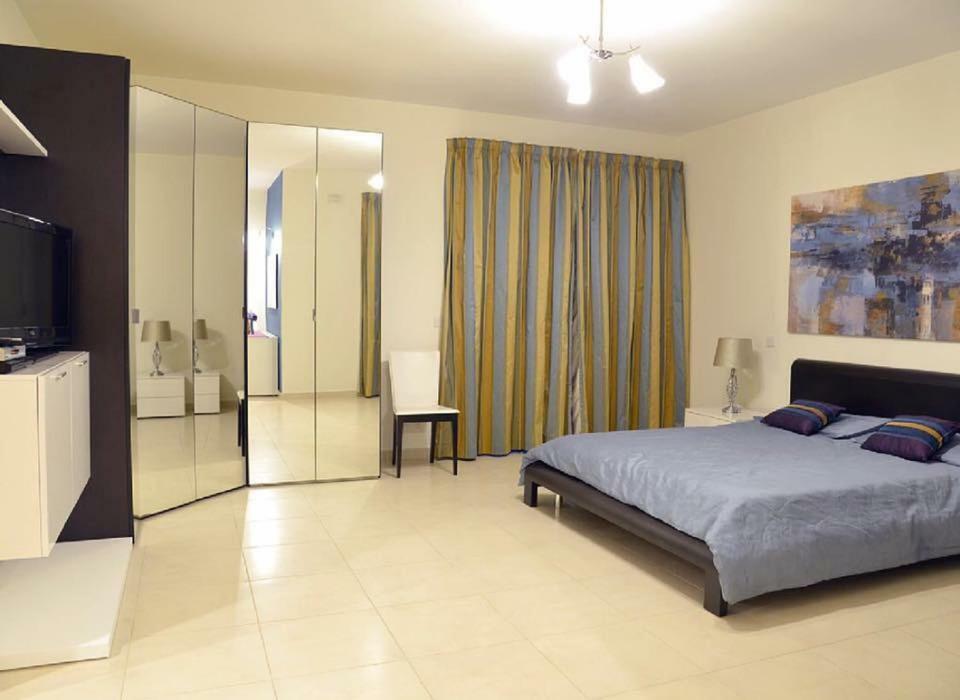 Tas-Sellum Residence المليحة المظهر الخارجي الصورة